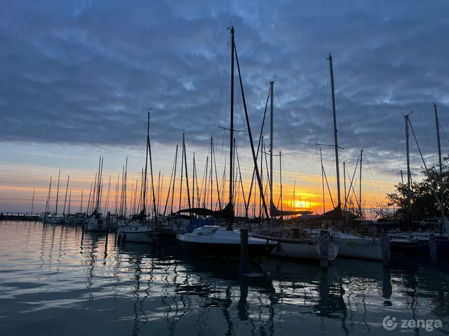 Eladó telek Balatonkenese, Csendes 3470 nm