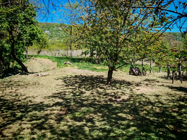 Eladó telek Kesztölc, Dózsa György utca 1756 nm