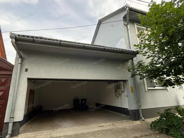 Kiadó lakás Debrecen, Belváros 80 nm