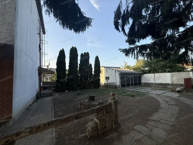 Eladó ház Vásárosnamény 200 nm