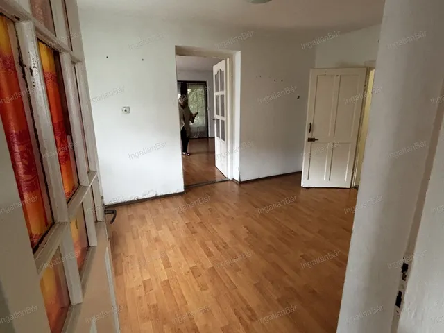 Eladó ház Mátészalka, Keleti lakótelep 75 nm