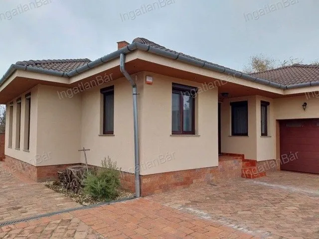 Eladó ház Nyíregyháza 140 nm