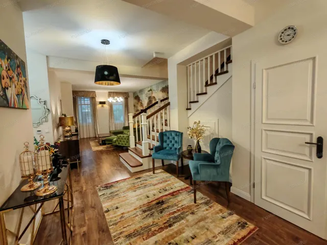 Eladó ház Nyíregyháza, Belváros 228 nm