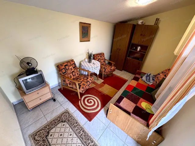 Eladó mezőgazdasági ingatlan Nyírpazony 1336 nm