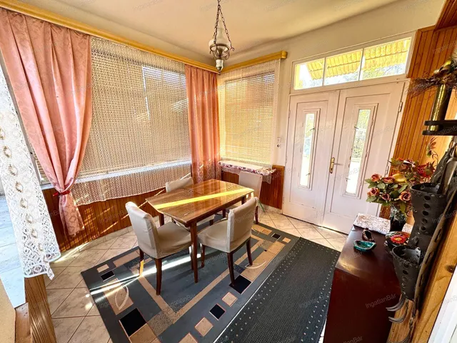 Eladó ház Rakamaz 110 nm