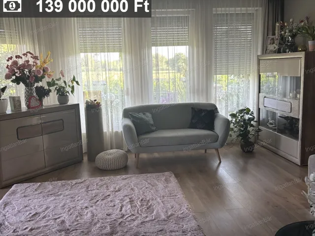 Eladó ház Kisvárda 240 nm