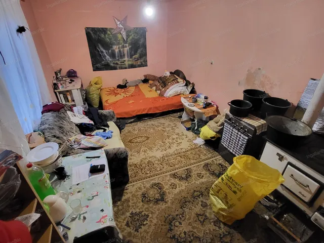 Eladó lakás Levelek 15 nm