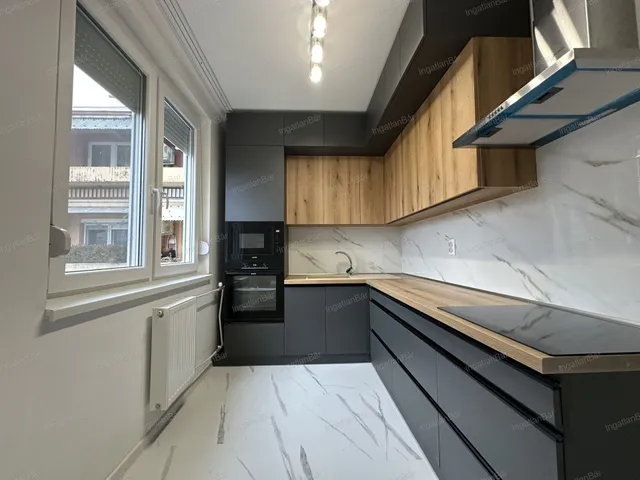 Eladó lakás Kazincbarcika, Újkazinc 55 nm