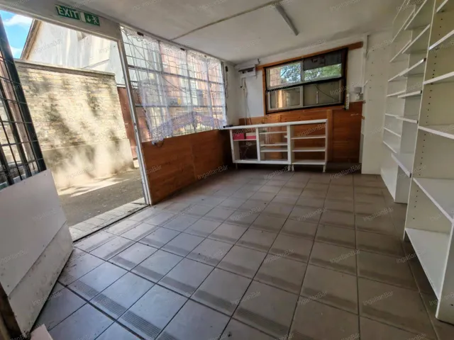 Eladó kereskedelmi és ipari ingatlan Nyíregyháza 23 nm