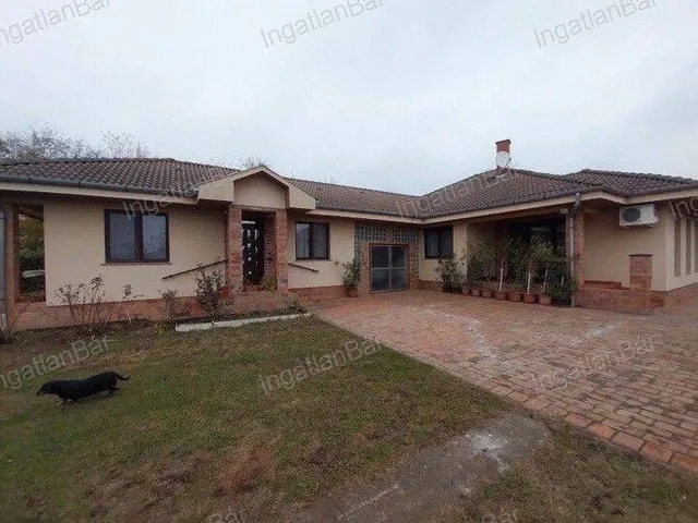 Eladó ház Nyíregyháza 140 nm