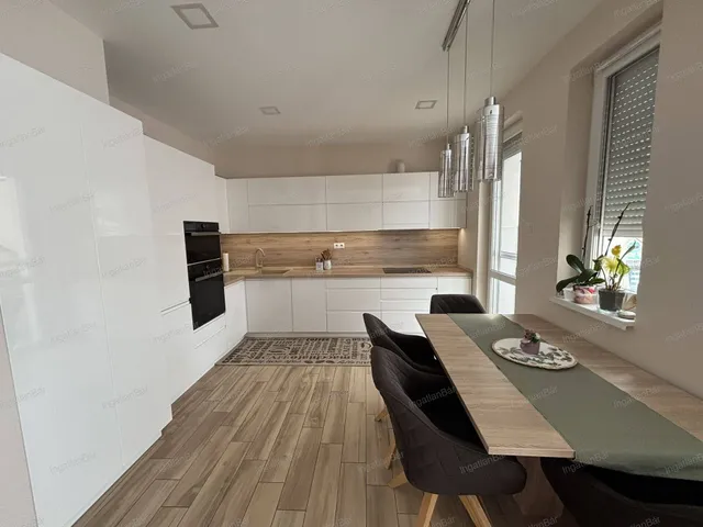 Eladó lakás Nyíregyháza 68 nm