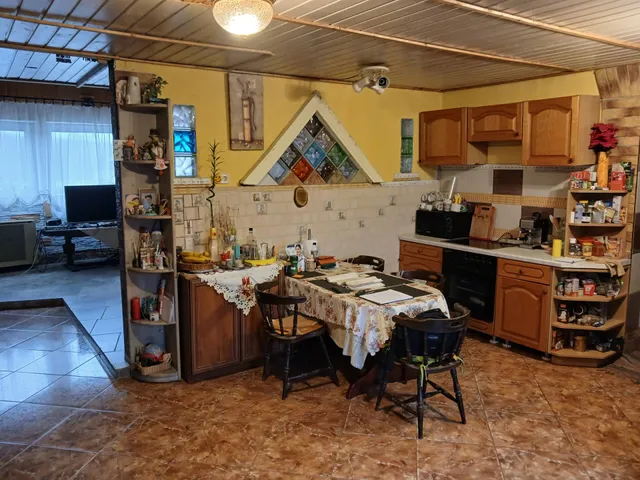 Eladó ház Apagy 100 nm