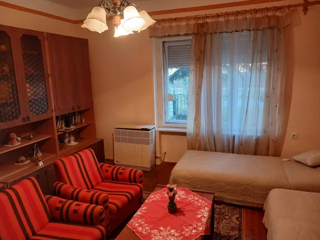 Eladó ház Buj 67 nm