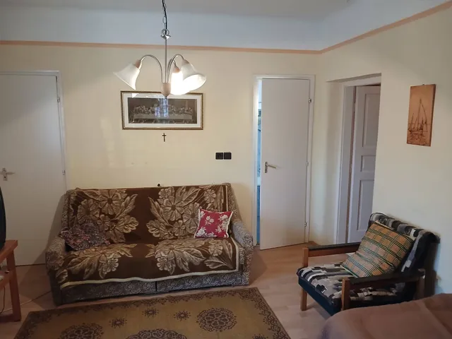 Eladó ház Buj 67 nm