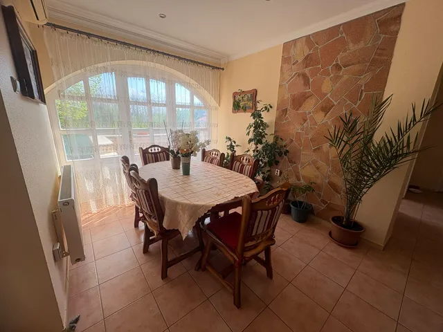 Eladó ház Nyíregyháza 208 nm