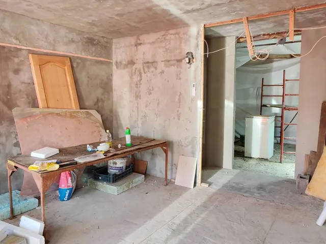 Eladó kereskedelmi és ipari ingatlan Piricse 24 nm