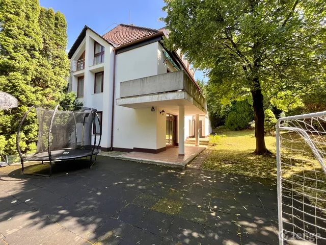 Eladó ház Budapest II. kerület, Zöldmál, Felső Zöldmáli út 113. 180 nm