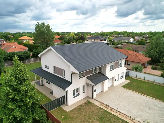 Kiadó ház Debrecen, Pallag 156 nm