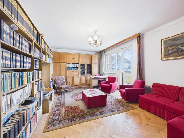 Eladó lakás Debrecen, Széchenyikert 77 nm