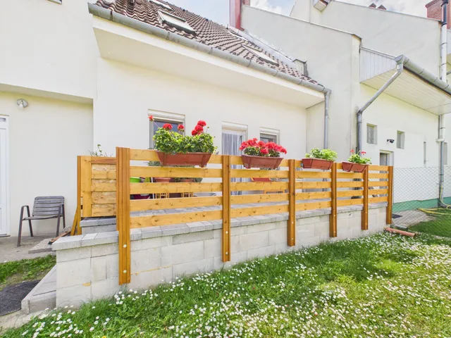 Eladó lakás Mosonmagyaróvár, Rábl köz 1-3 52 nm