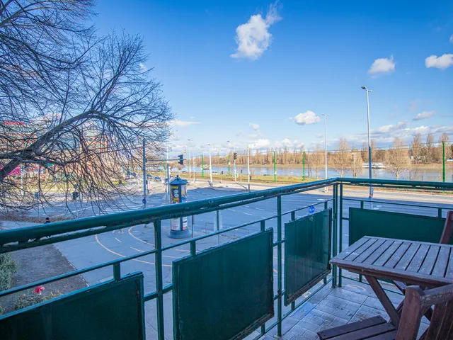 Eladó lakás Budapest II. kerület, Újlak II. ker., Árpád fejedelem útja 59 nm