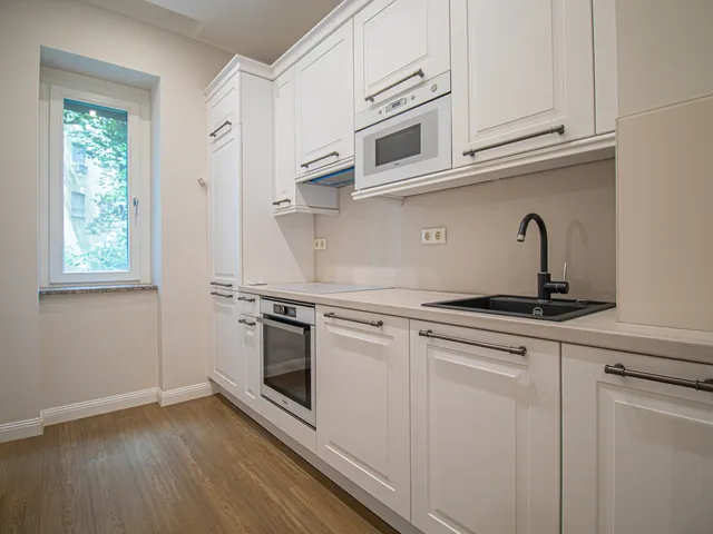 Kiadó lakás Budapest XI. kerület, Szentimreváros, Bartók Béla út 120 nm