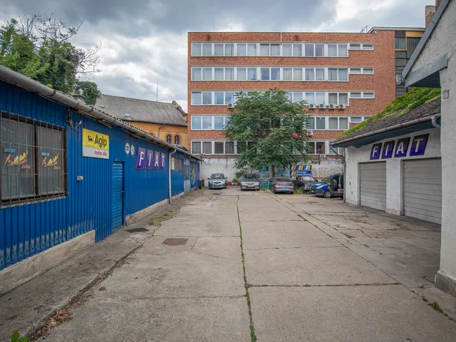 Eladó telek Budapest VIII. kerület, Csarnoknegyed 957 nm