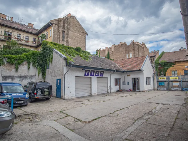 Eladó telek Budapest VIII. kerület, Csarnoknegyed, Koszorú utca 957 nm