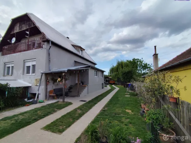 Eladó ház Nyíregyháza, Felsősima 105 nm