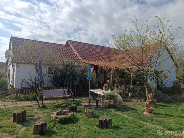 Eladó ház Nyíregyháza, Vajdabokor 95 nm