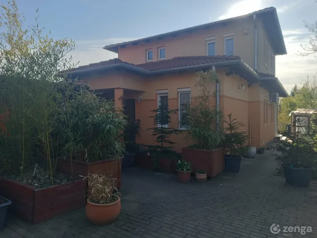 Eladó ház Nyíregyháza, Örökösföld 135 nm