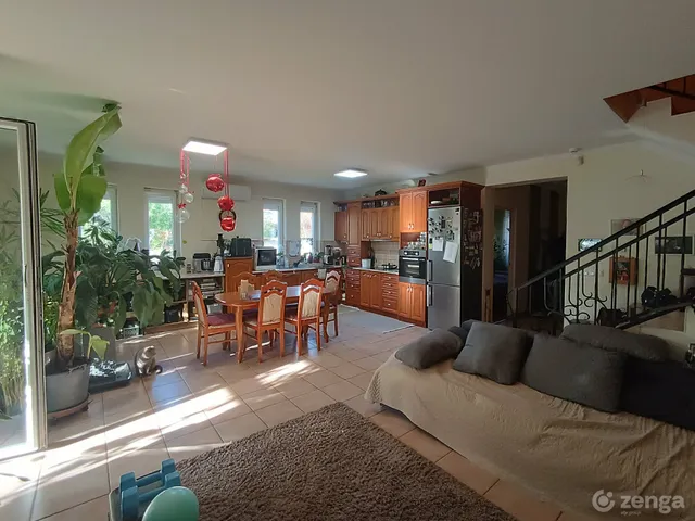 Eladó ház Nyíregyháza, Örökösföld 135 nm