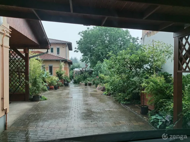 Eladó ház Nyíregyháza, Örökösföld 135 nm