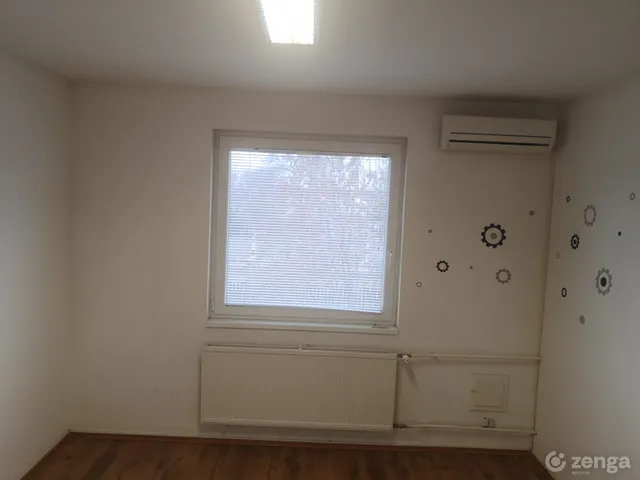 Kiadó kereskedelmi és ipari ingatlan Szeged, Napos út 7 14 nm