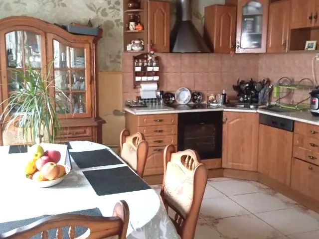 Eladó ház Napkor 200 nm