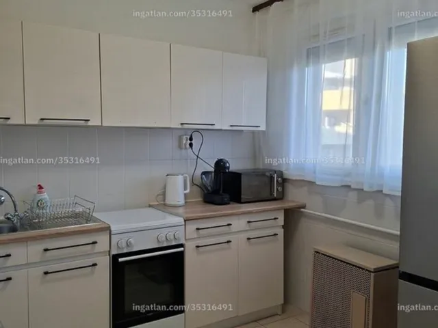 Kiadó lakás Nyíregyháza, Belváros 54 nm