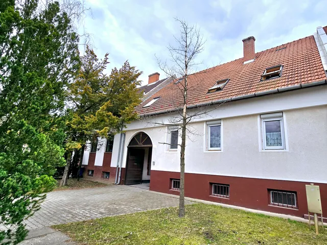 Eladó ház Kecskemét, Székelytelep 120 nm
