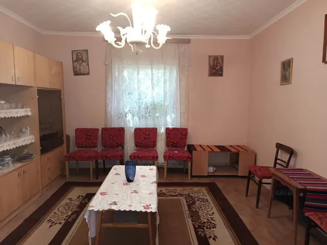 Eladó ház Kunszállás 80 nm