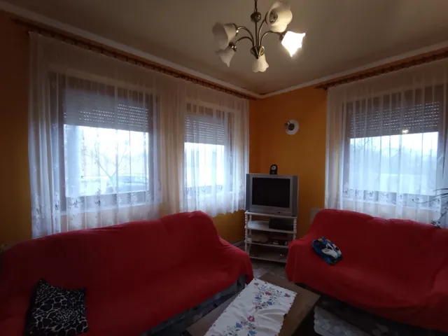 Eladó mezőgazdasági ingatlan Fülöpjakab 145 nm