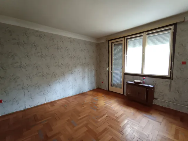 Eladó lakás Izsák 67 nm