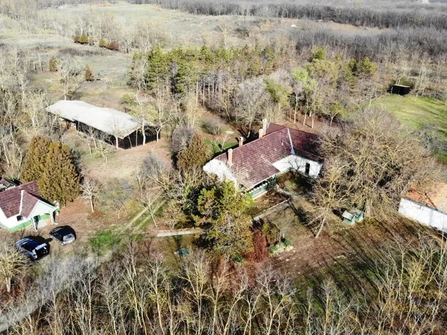 Eladó mezőgazdasági ingatlan Kunszentmiklós, Kunbábony 110 nm