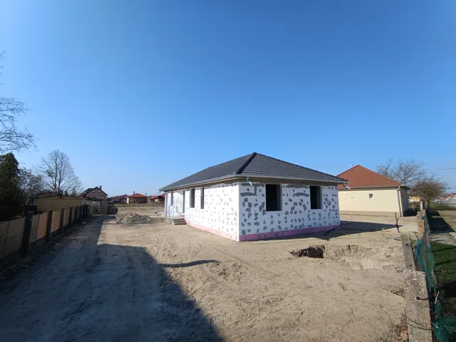 Eladó ház Jakabszállás 114 nm