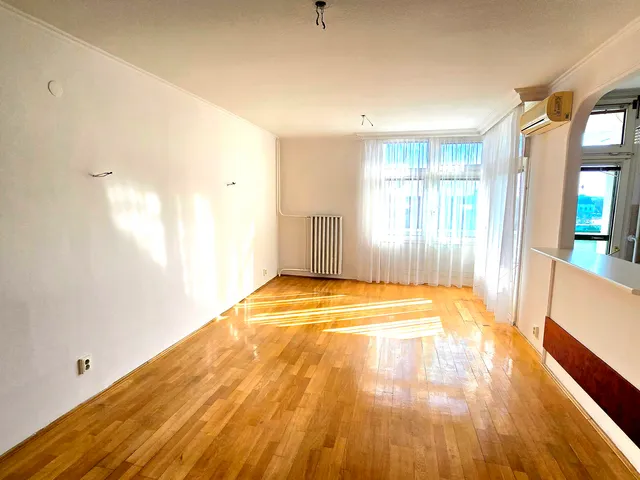 Eladó lakás Kecskemét, Belváros 74 nm