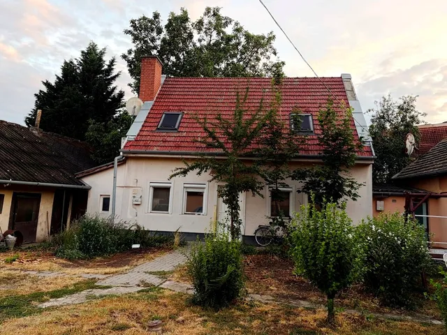 Eladó ház Kecskemét, Kossuthváros 80 nm