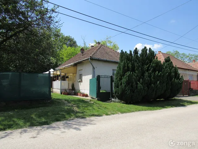 Eladó ház Bénye 65 nm