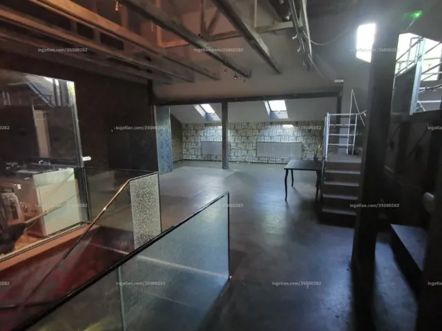 Eladó kereskedelmi és ipari ingatlan Budapest X. kerület, Népliget, Népligeti 2100 nm