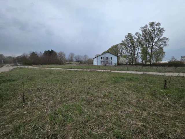 Eladó kereskedelmi és ipari ingatlan Lakitelek 1304 nm