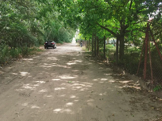Eladó telek Dunaharaszti, avar 2080 nm