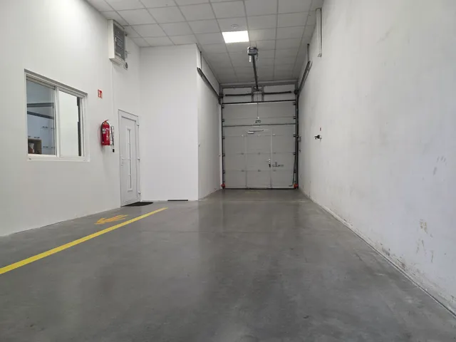 Eladó kereskedelmi és ipari ingatlan Budapest XXI. kerület, Teller Ede 1430 nm