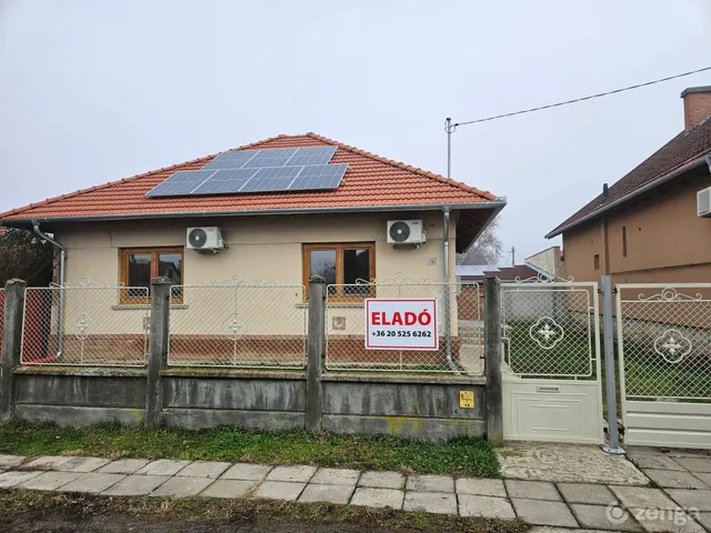 Eladó ház Gyula, Kastélykert 62 nm
